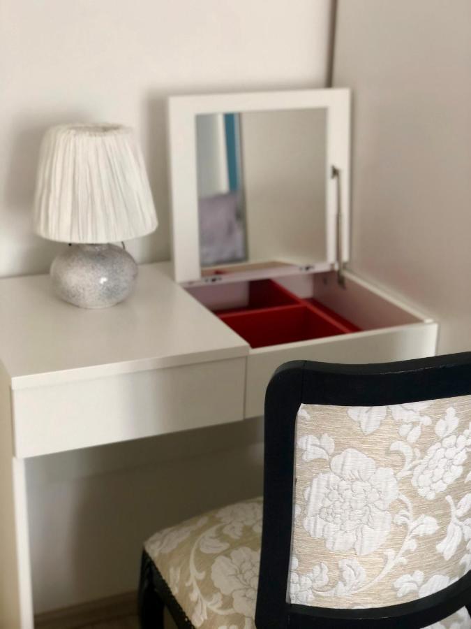 Apartmani Stellar Malinska Kültér fotó